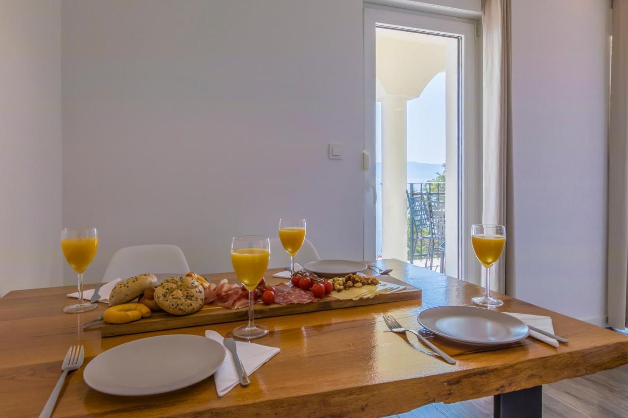 Palace Paulina Apartments Novi Vinodolski Ngoại thất bức ảnh