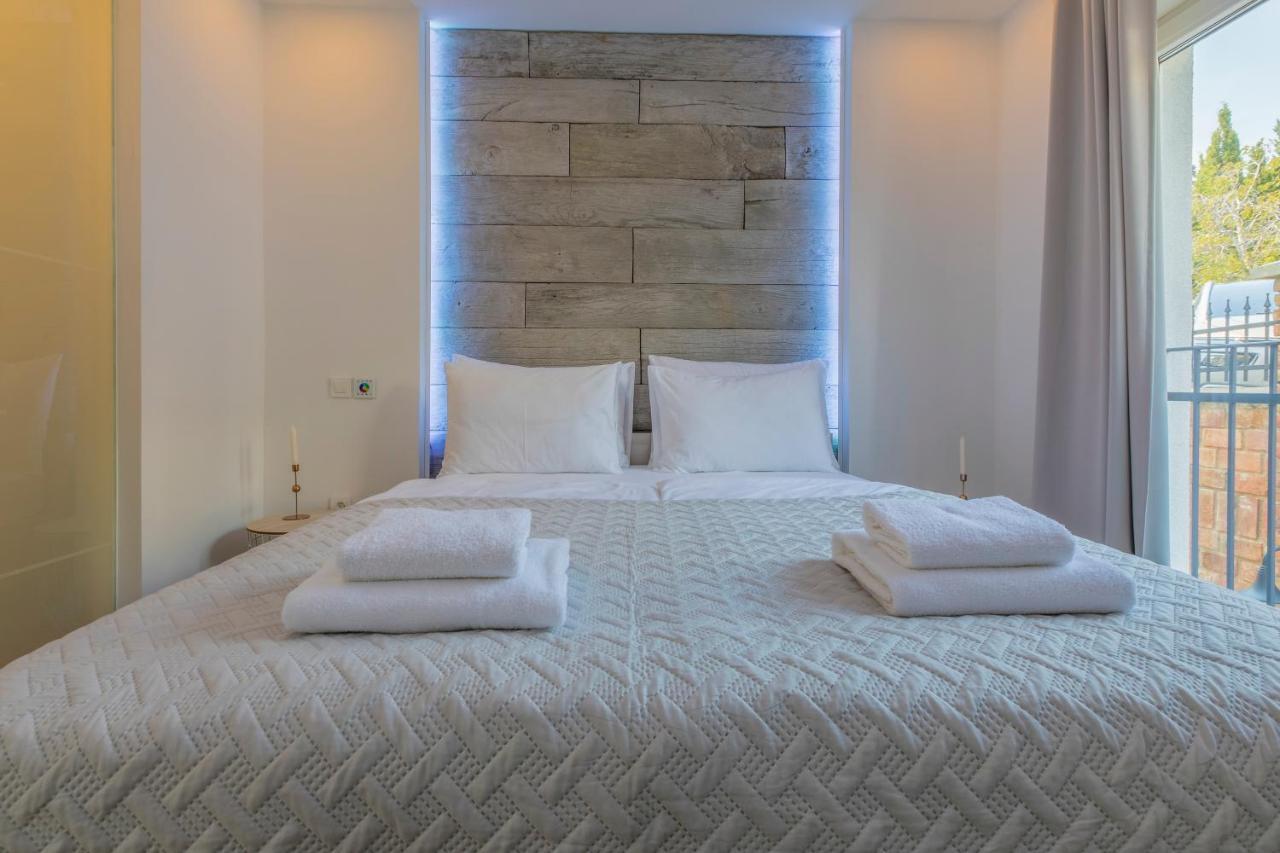 Palace Paulina Apartments Novi Vinodolski Ngoại thất bức ảnh