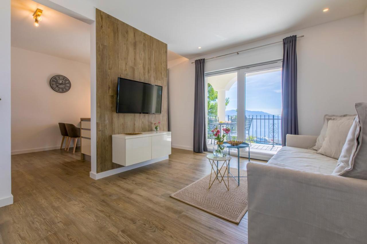 Palace Paulina Apartments Novi Vinodolski Ngoại thất bức ảnh