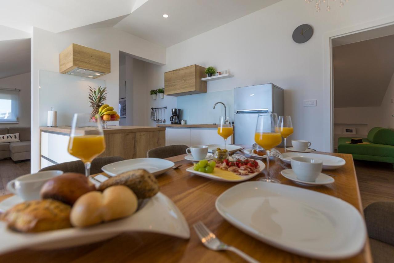 Palace Paulina Apartments Novi Vinodolski Ngoại thất bức ảnh